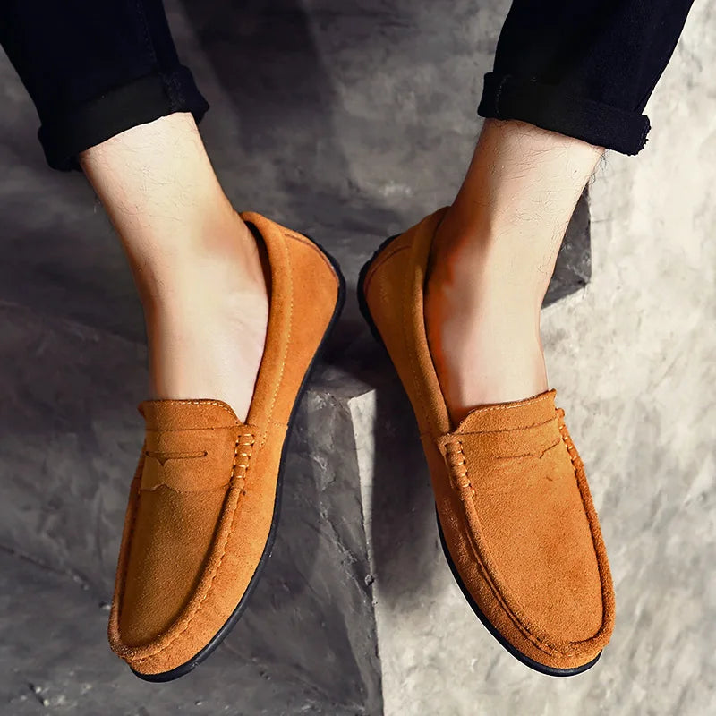 Regent Wide Fit Loafers – Classic Suede