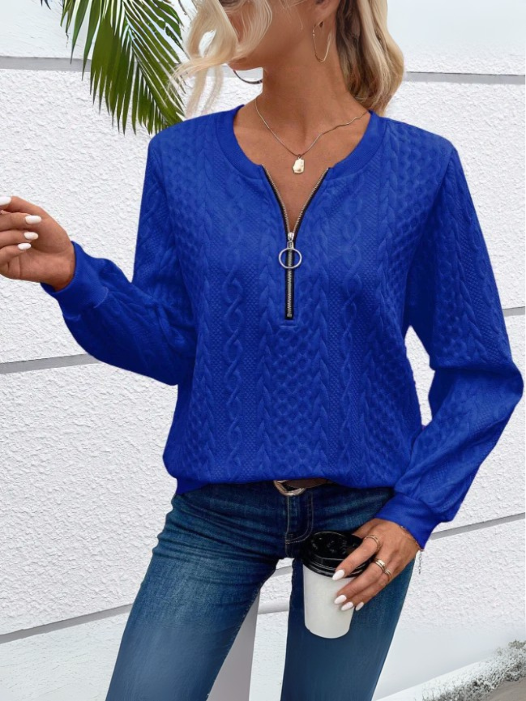 AYA | SWEATER WITH ZIPPER