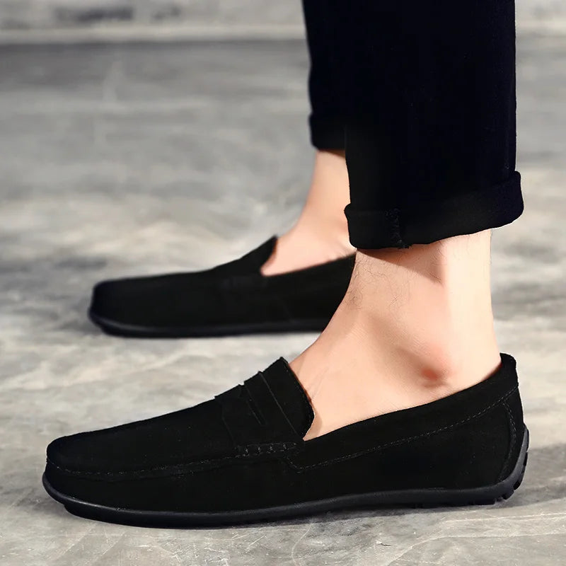Regent Wide Fit Loafers – Classic Suede